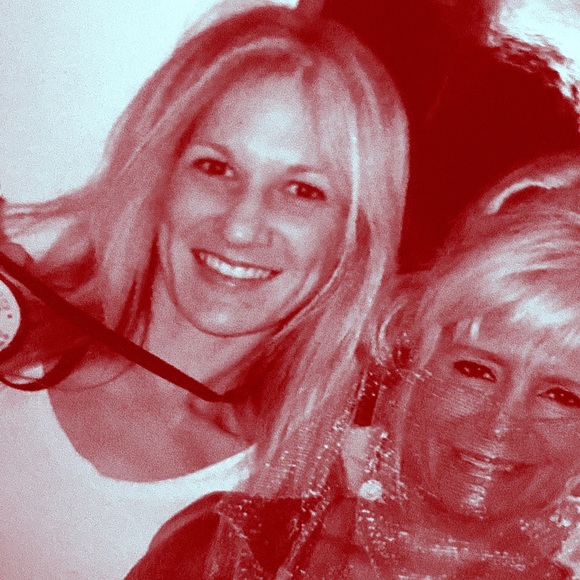 Meet your Posher, Be4betterDays - Picture 1 of 3